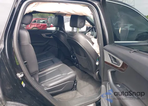 2017 Audi Q7 2.0T Premium z USA, uszkodzony, nr VIN WA1LHAF75HD045305